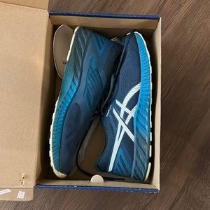 ASICS fuzeX Lyte. Men’s size 11. Used running shoe